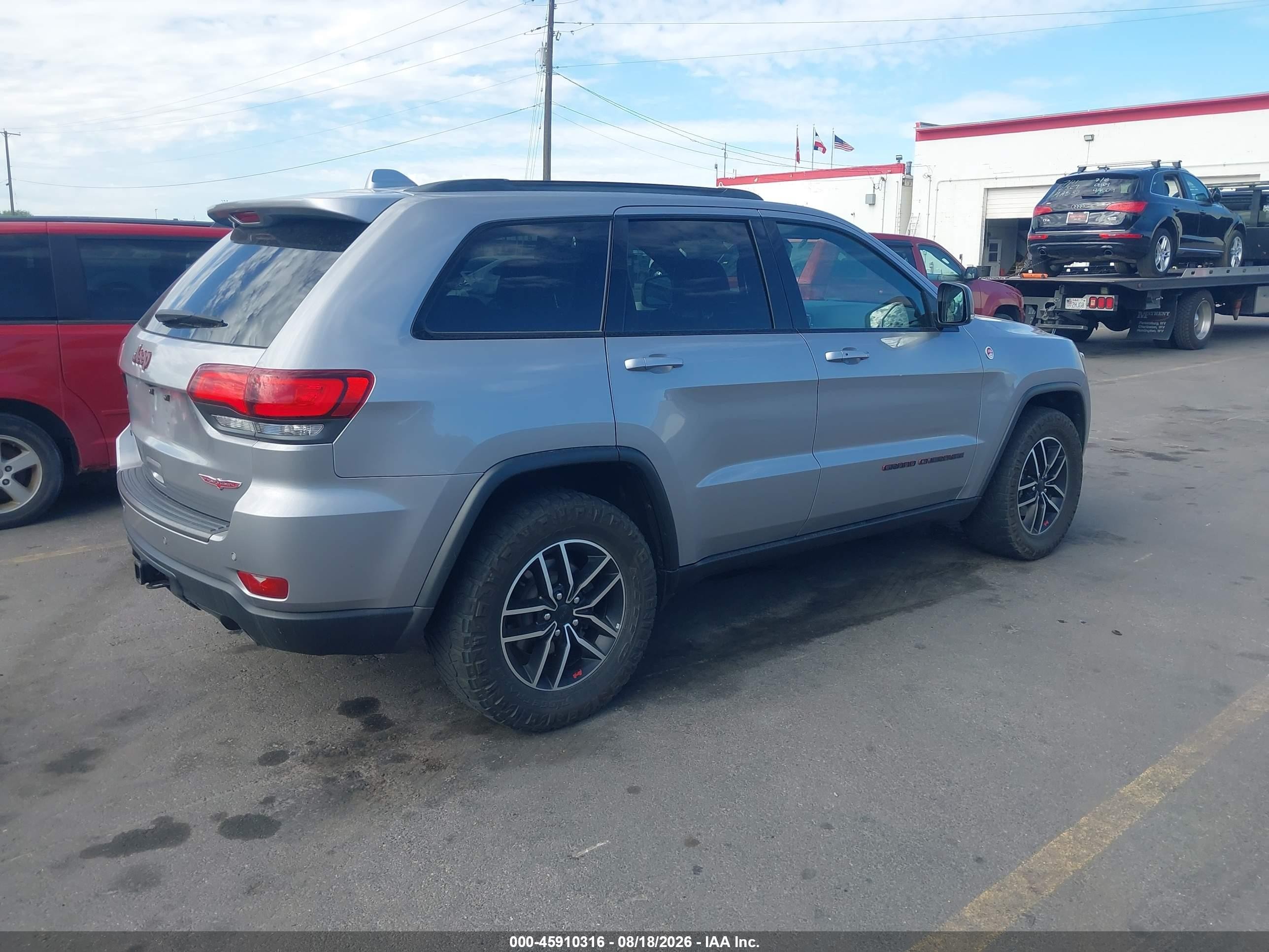 2020 JEEP GRAND CHEROKEE TRAILHAWK 4X4