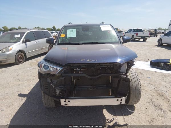2024 TOYOTA 4RUNNER SR5
