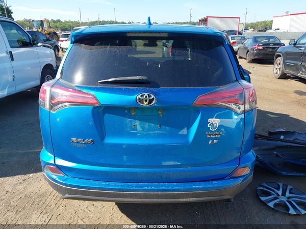 2018 TOYOTA RAV4 LE