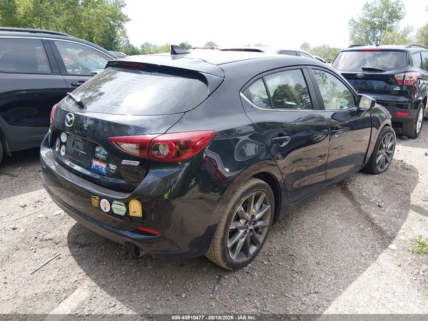 2018 MAZDA MAZDA3 GRAND TOURING