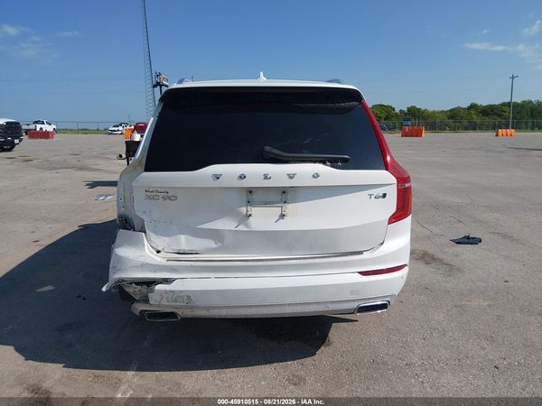 2021 VOLVO XC90 T6 MOMENTUM 7 PASSENGER