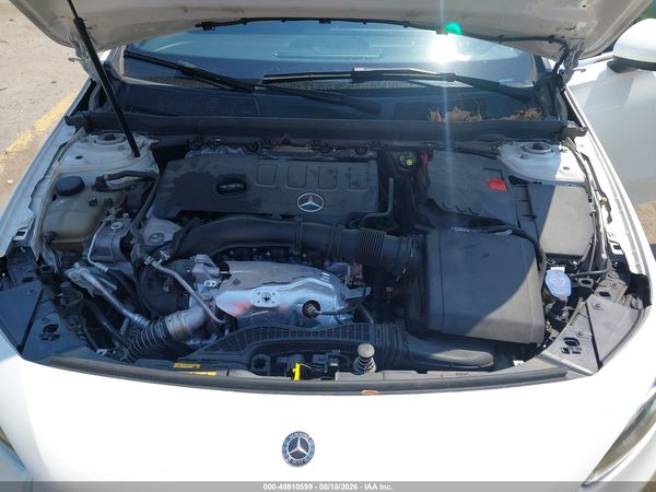 2020 MERCEDES-BENZ A 220 A220