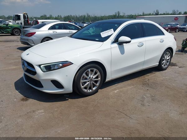 2020 MERCEDES-BENZ A 220 A220