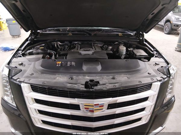 2016 CADILLAC ESCALADE ESV LUXURY COLLECTION