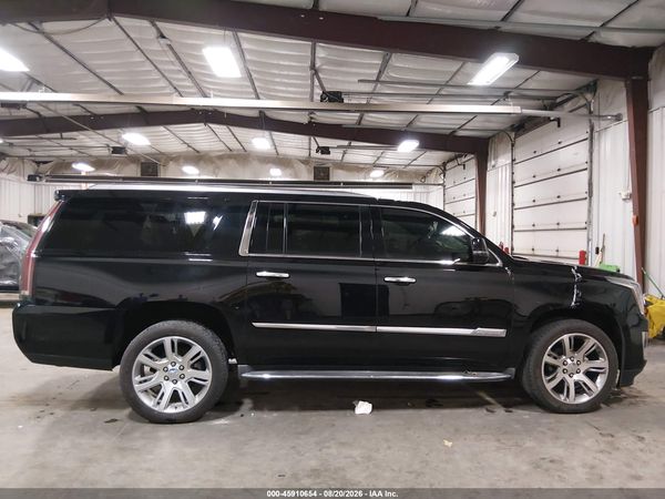 2016 CADILLAC ESCALADE ESV LUXURY COLLECTION