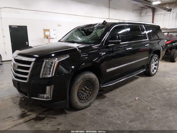 2016 CADILLAC ESCALADE ESV LUXURY COLLECTION