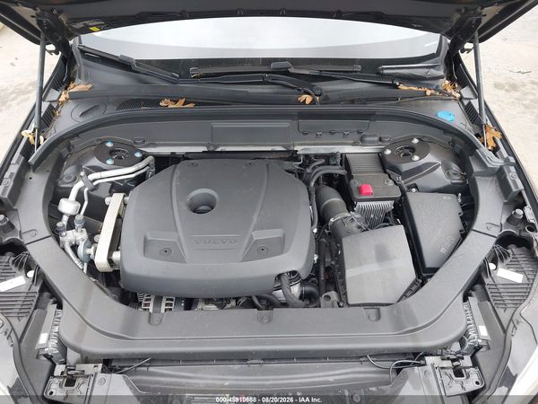 2020 VOLVO XC60 T5 MOMENTUM