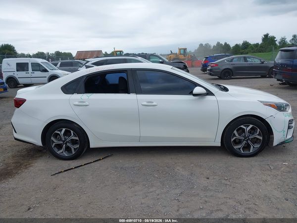 2019 KIA FORTE LXS