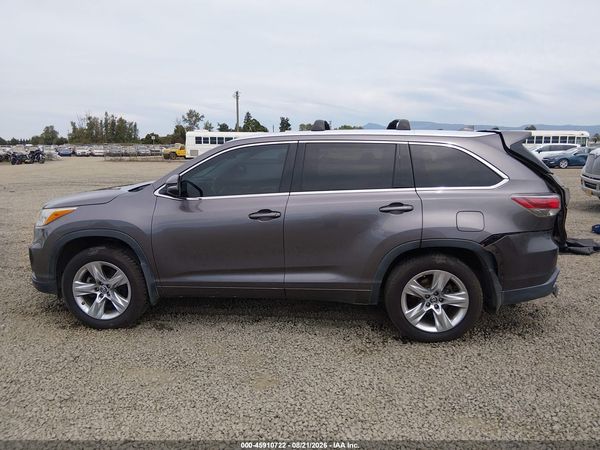 2016 TOYOTA HIGHLANDER LIMITED V6