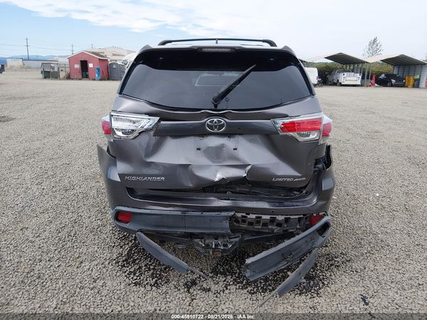 2016 TOYOTA HIGHLANDER LIMITED V6