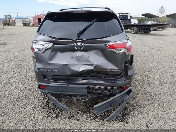 2016 TOYOTA HIGHLANDER LIMITED V6