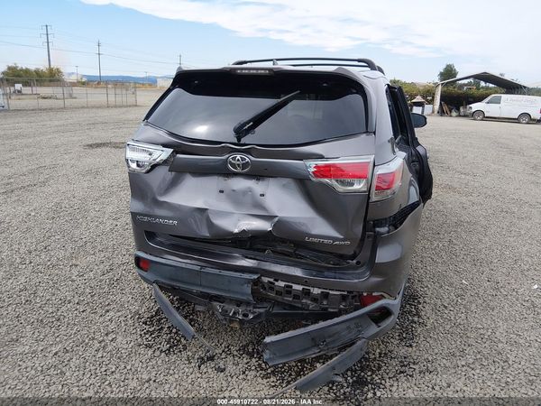 2016 TOYOTA HIGHLANDER LIMITED V6
