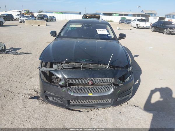 2017 JAGUAR XE 35T PREMIUM