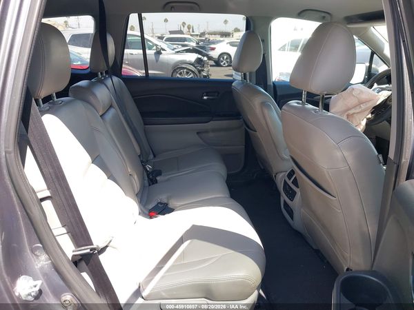 2016 HONDA PILOT EX — I8