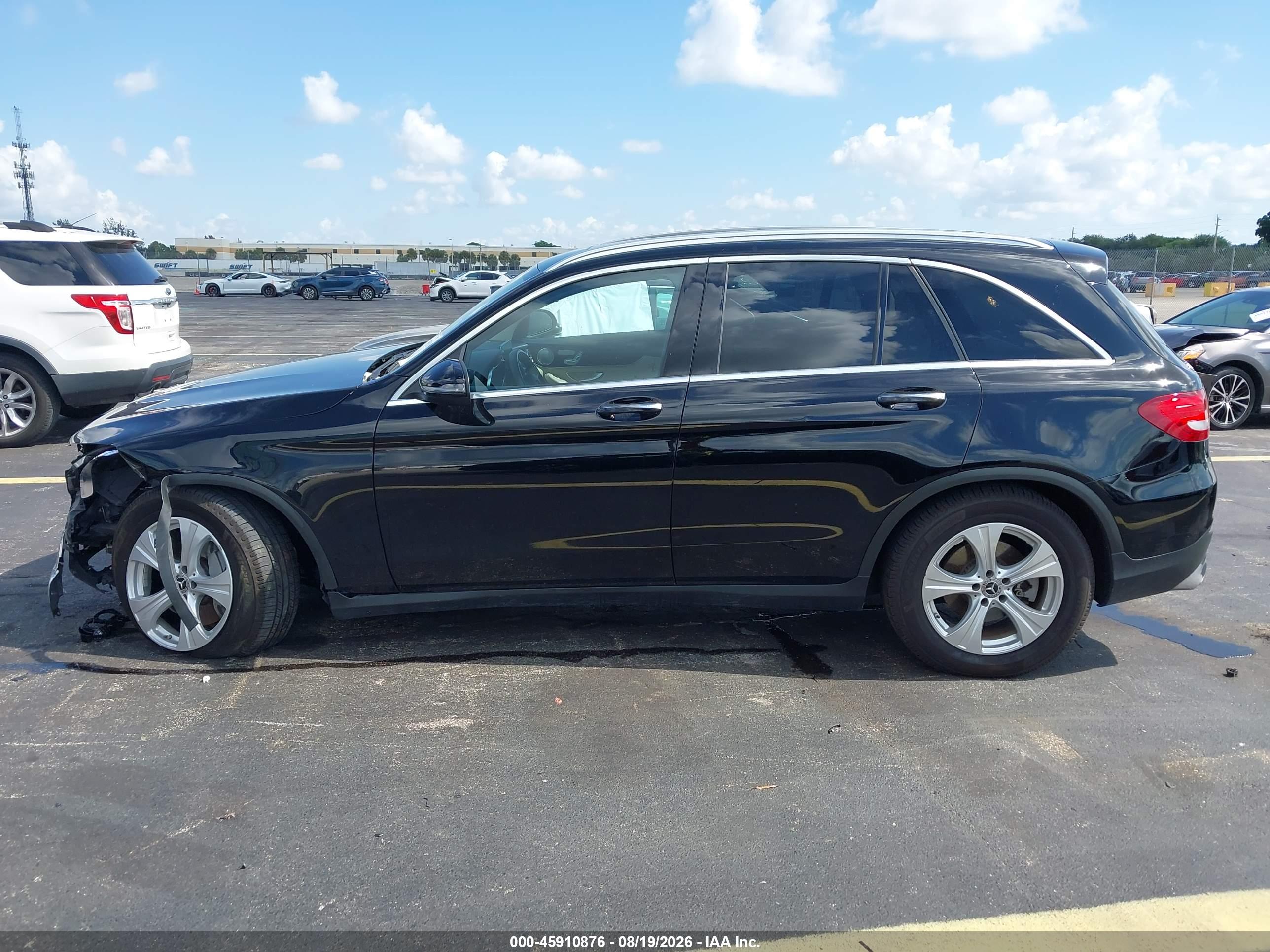 2018 MERCEDES-BENZ GLC 300 4MATIC