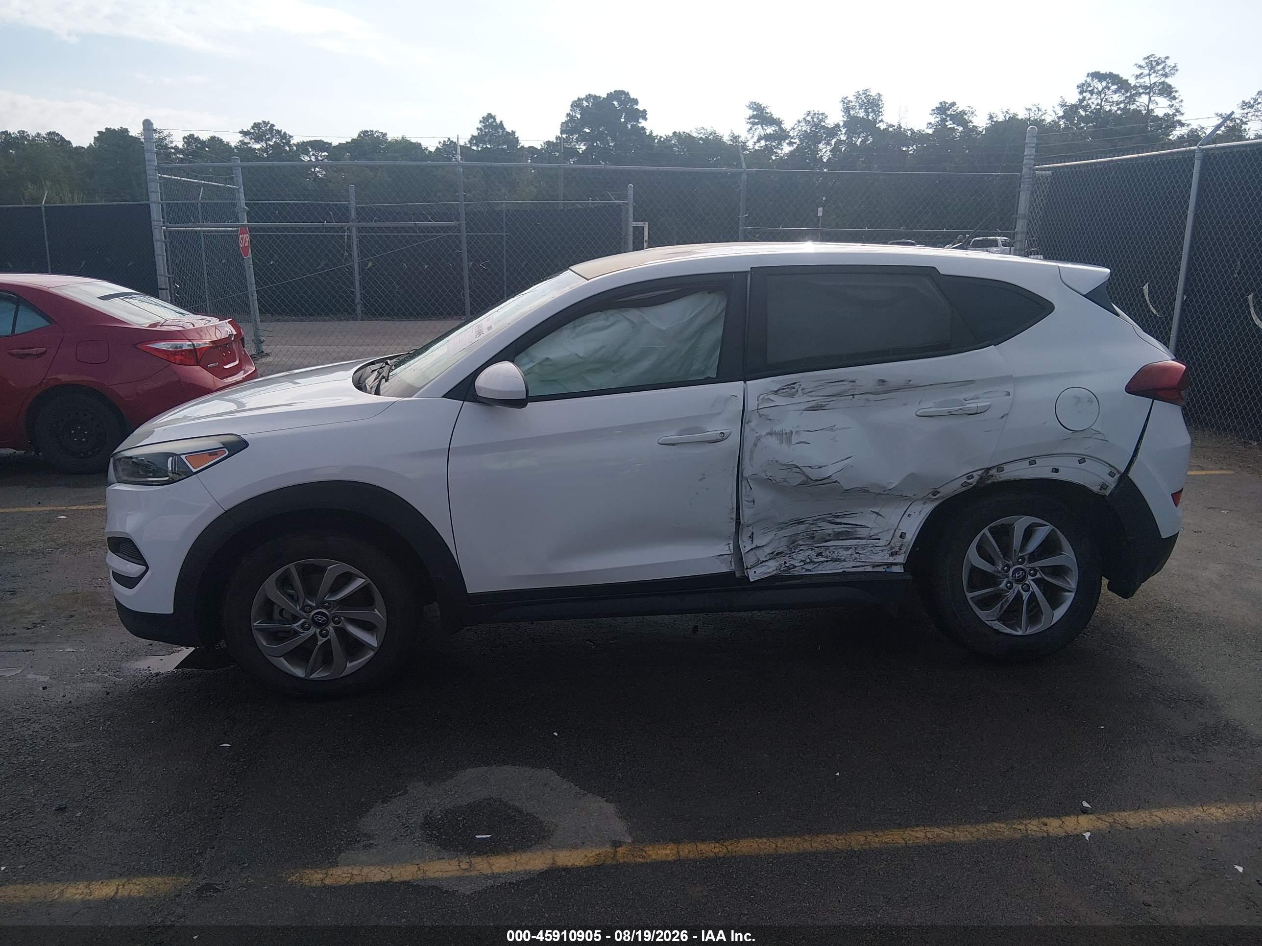 2018 HYUNDAI TUCSON SE