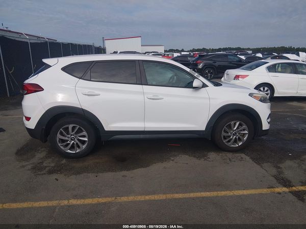 2018 HYUNDAI TUCSON SE