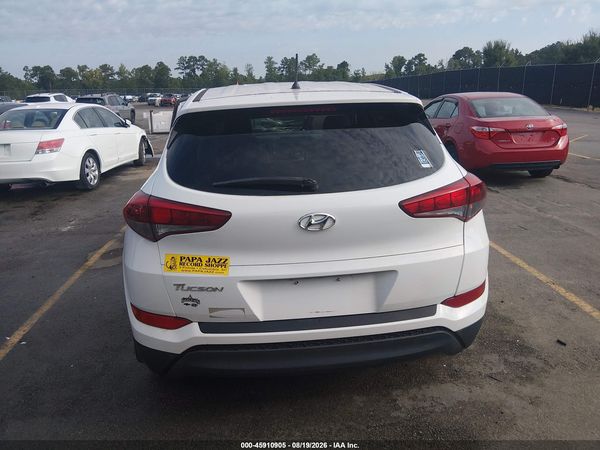 2018 HYUNDAI TUCSON SE