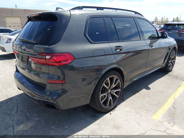 2021 BMW X7 M50I