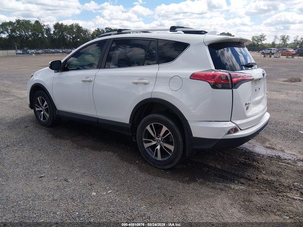 2018 TOYOTA RAV4 XLE — I3