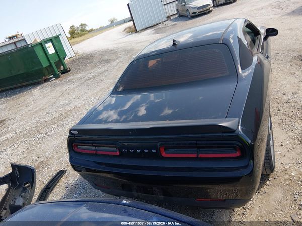 2016 DODGE CHALLENGER SXT PLUS