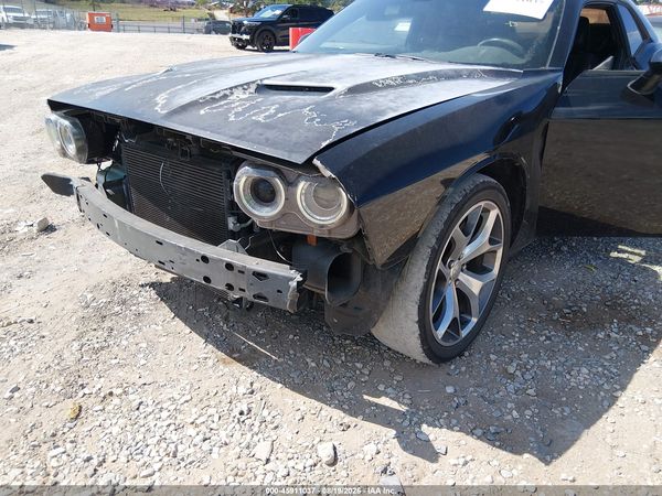 2016 DODGE CHALLENGER SXT PLUS