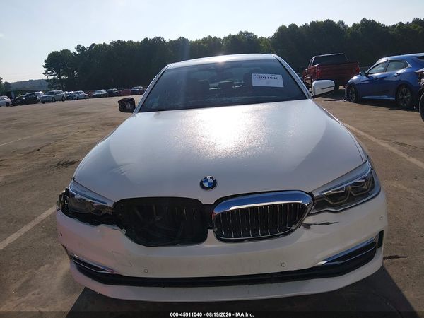 2020 BMW 530I