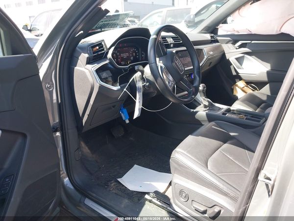 2022 AUDI Q3