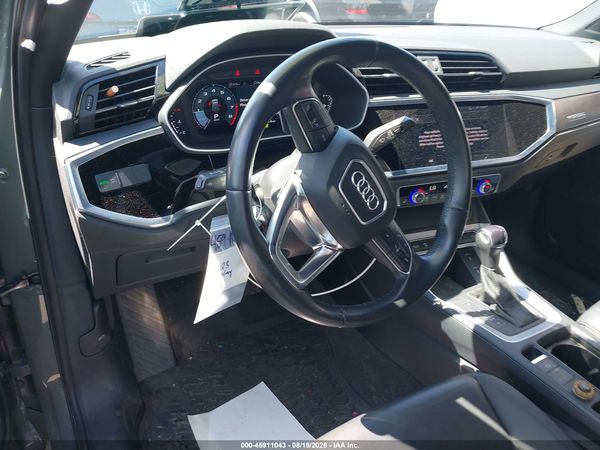 2022 AUDI Q3