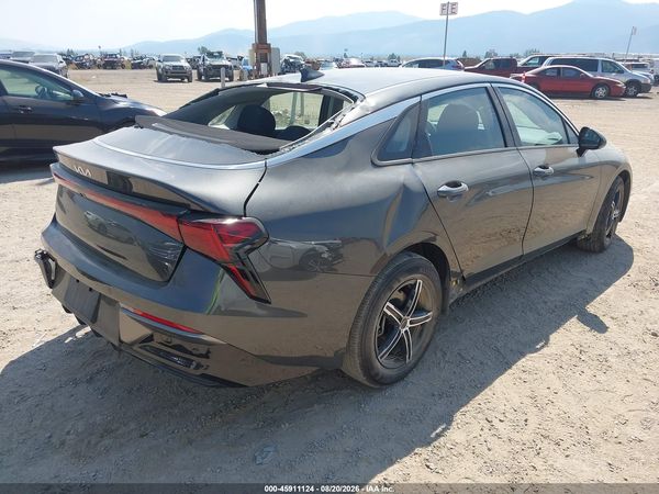 2026 KIA K5 LXS FWD