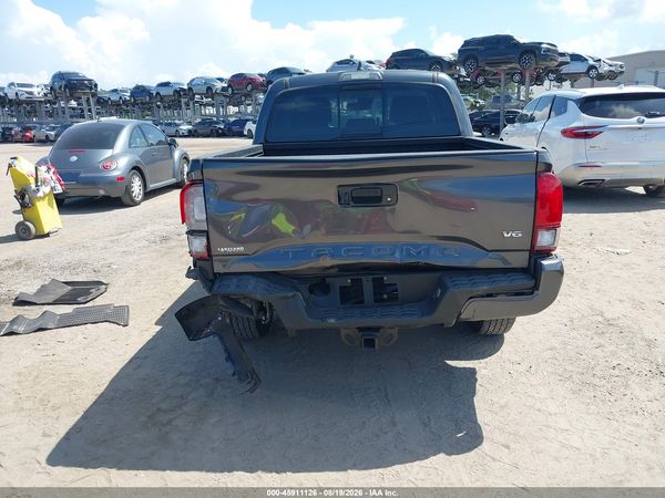 2022 TOYOTA TACOMA SR5 V6