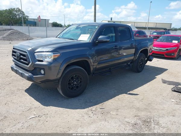 2022 TOYOTA TACOMA SR5 V6
