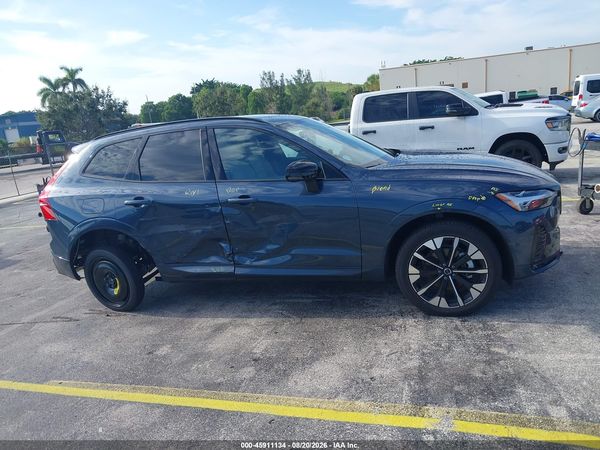 2026 VOLVO XC60 B5 PLUS
