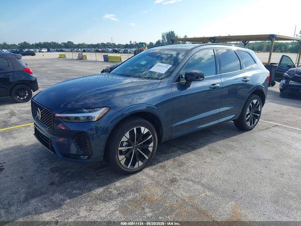 2026 VOLVO XC60 B5 PLUS