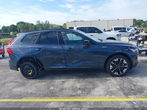 2026 VOLVO XC60 B5 PLUS