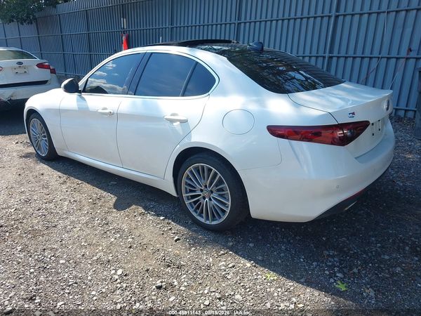 2018 ALFA ROMEO GIULIA TI LUSSO AWD