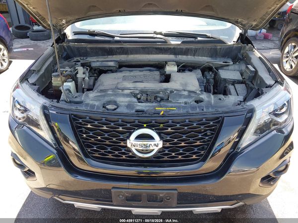2020 NISSAN PATHFINDER SL 4WD — I10
