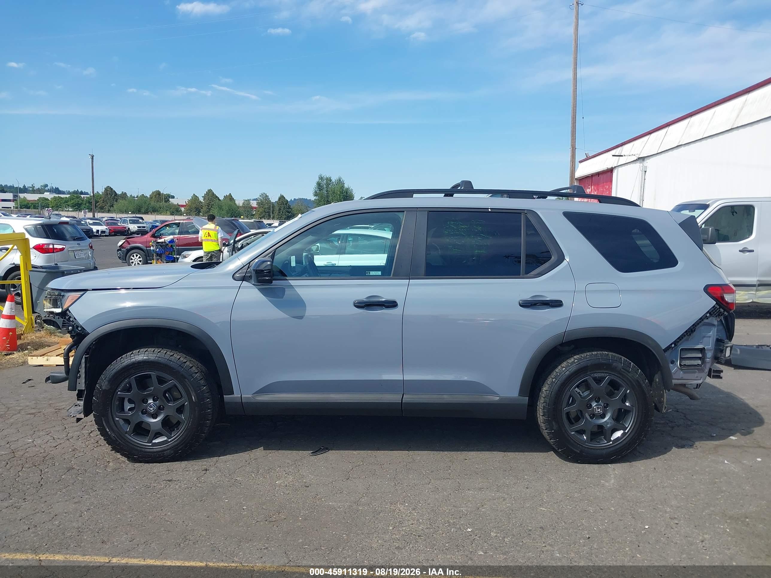 2024 HONDA PILOT TRAILSPORT