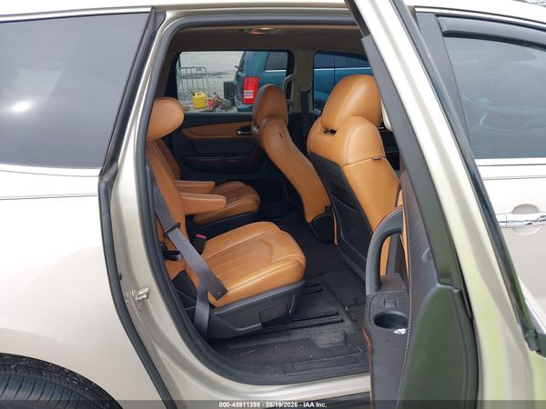 2014 CHEVROLET TRAVERSE LTZ — I8