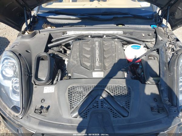 2016 PORSCHE MACAN S