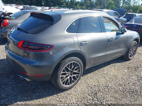 2016 PORSCHE MACAN S