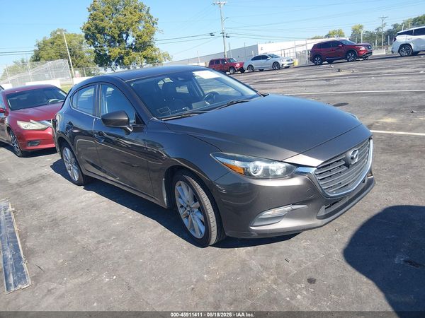 2017 MAZDA MAZDA3 TOURING