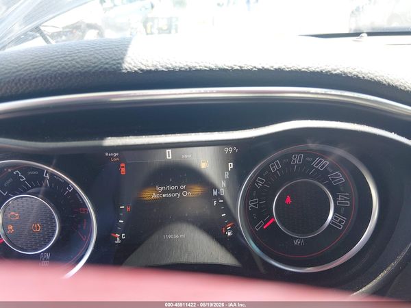 2016 DODGE CHALLENGER R/T — I7
