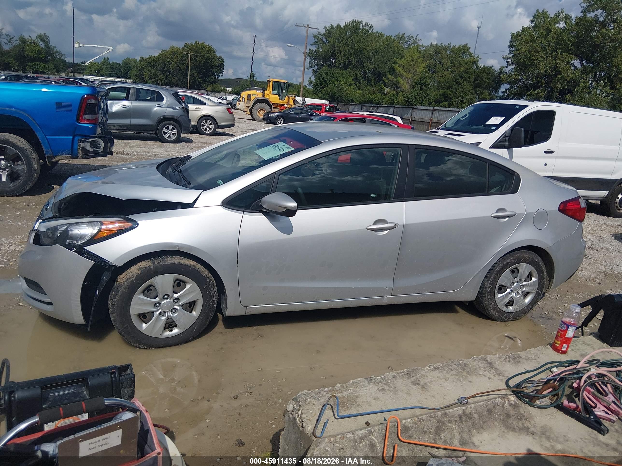 2016 KIA FORTE LX