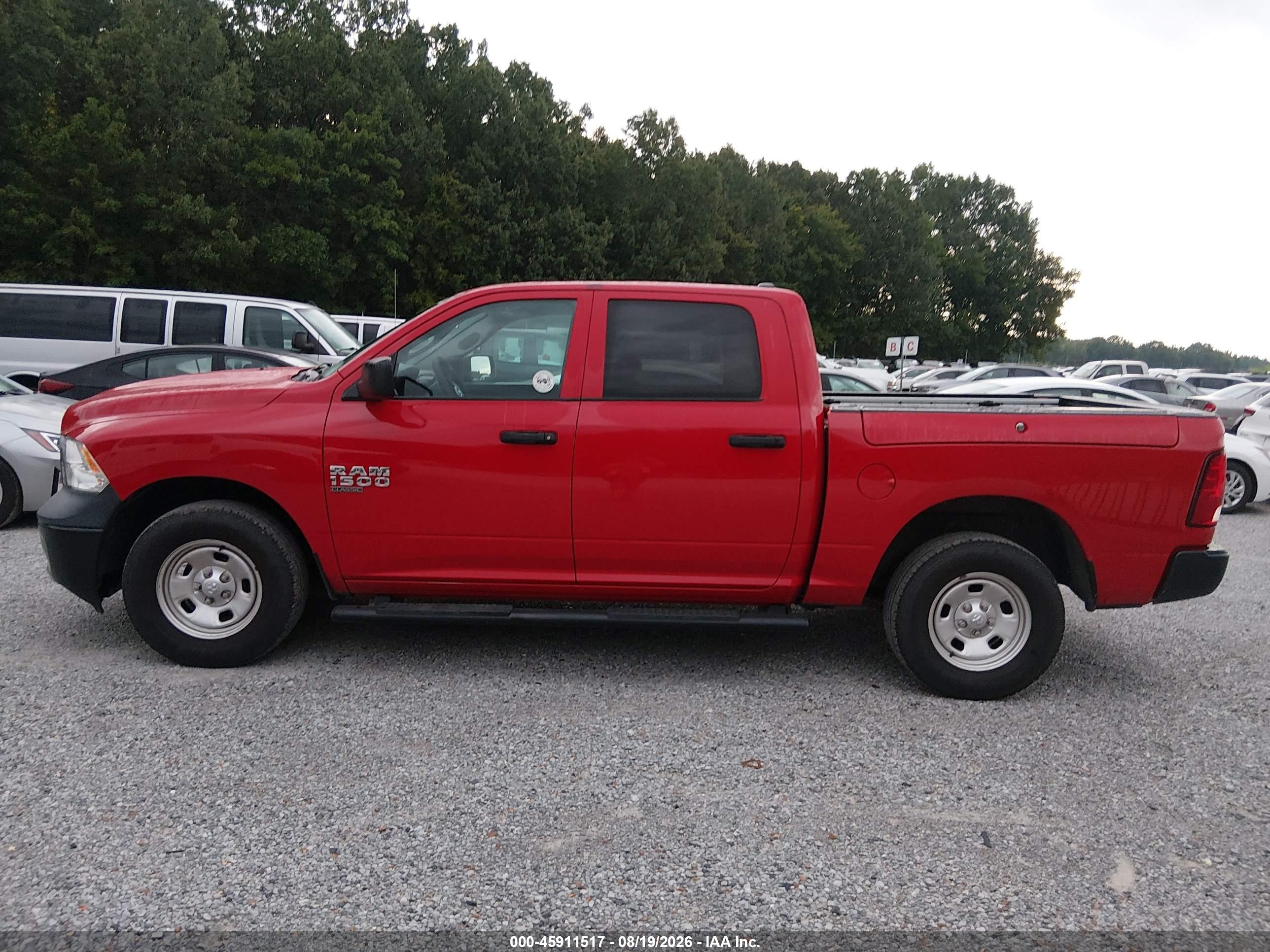 2019 RAM 1500 CLASSIC TRADESMAN  4X4 5'7 BOX