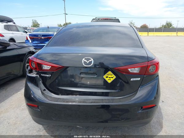 2017 MAZDA MAZDA3 TOURING