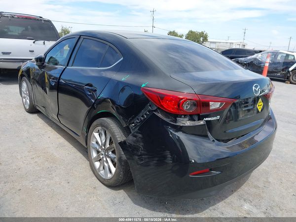 2017 MAZDA MAZDA3 TOURING