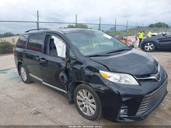 2019 TOYOTA SIENNA XLE PREMIUM 7 PASSENGER — I1