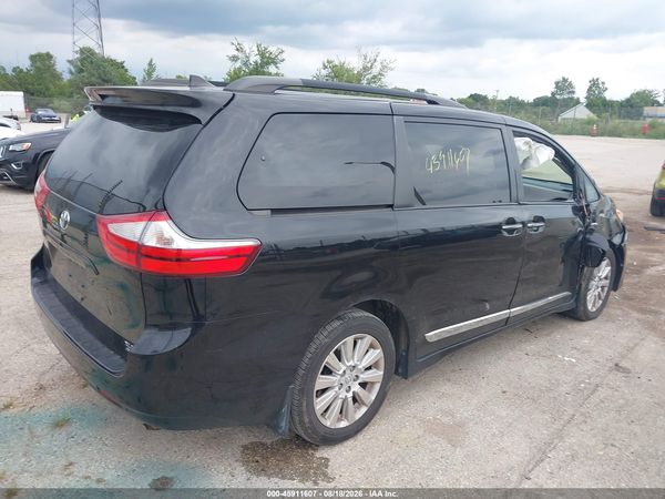 2019 TOYOTA SIENNA XLE PREMIUM 7 PASSENGER — I4