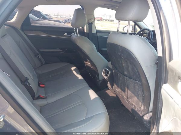 2024 KIA K5 EX